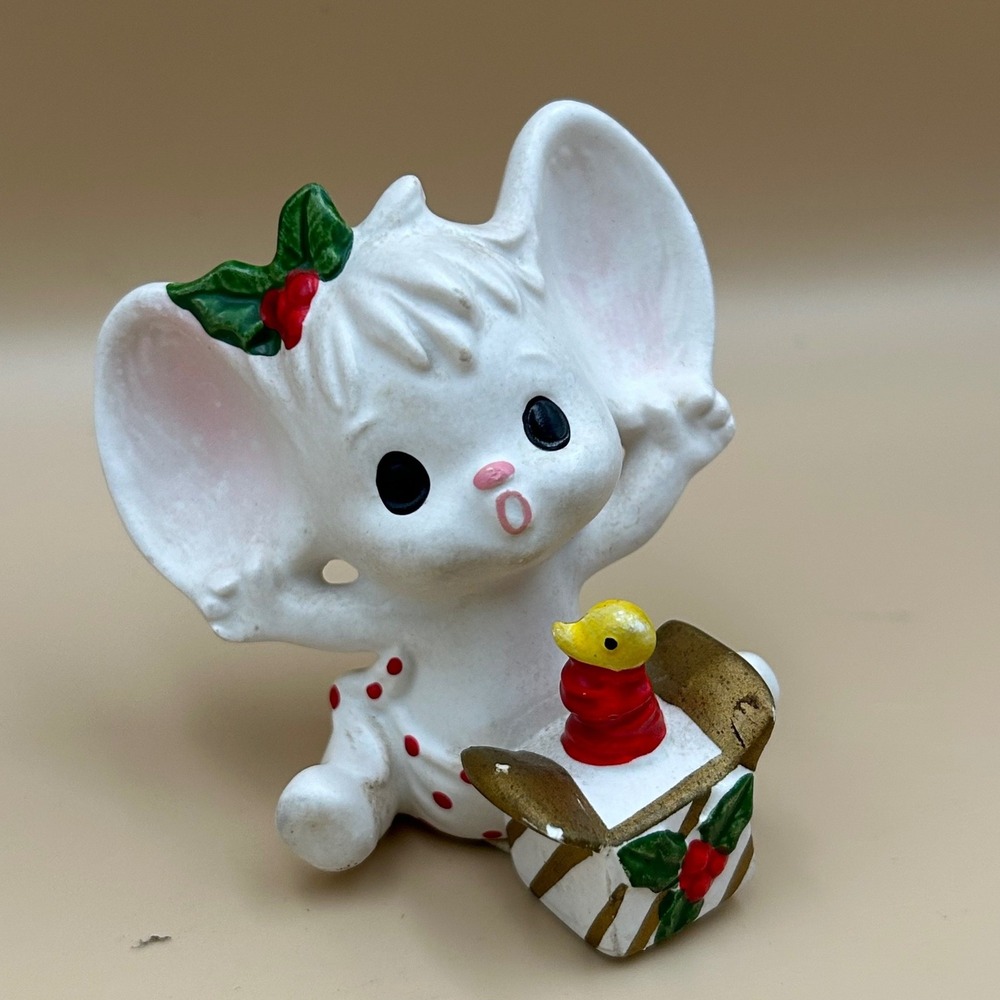 Vintage Napcoware Christmas Mouse Figurine Japan 9596 Ceramic Polka Dot Holly